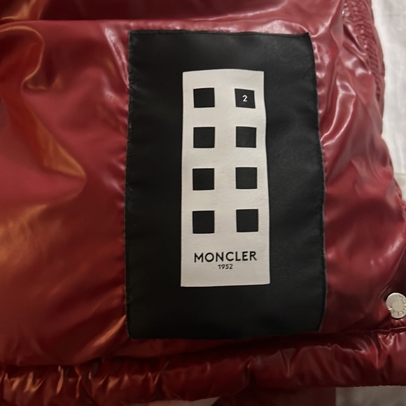 Runway piece. Red Moncler puffer with velvet trim. Only worn once - Picture 5 of 6